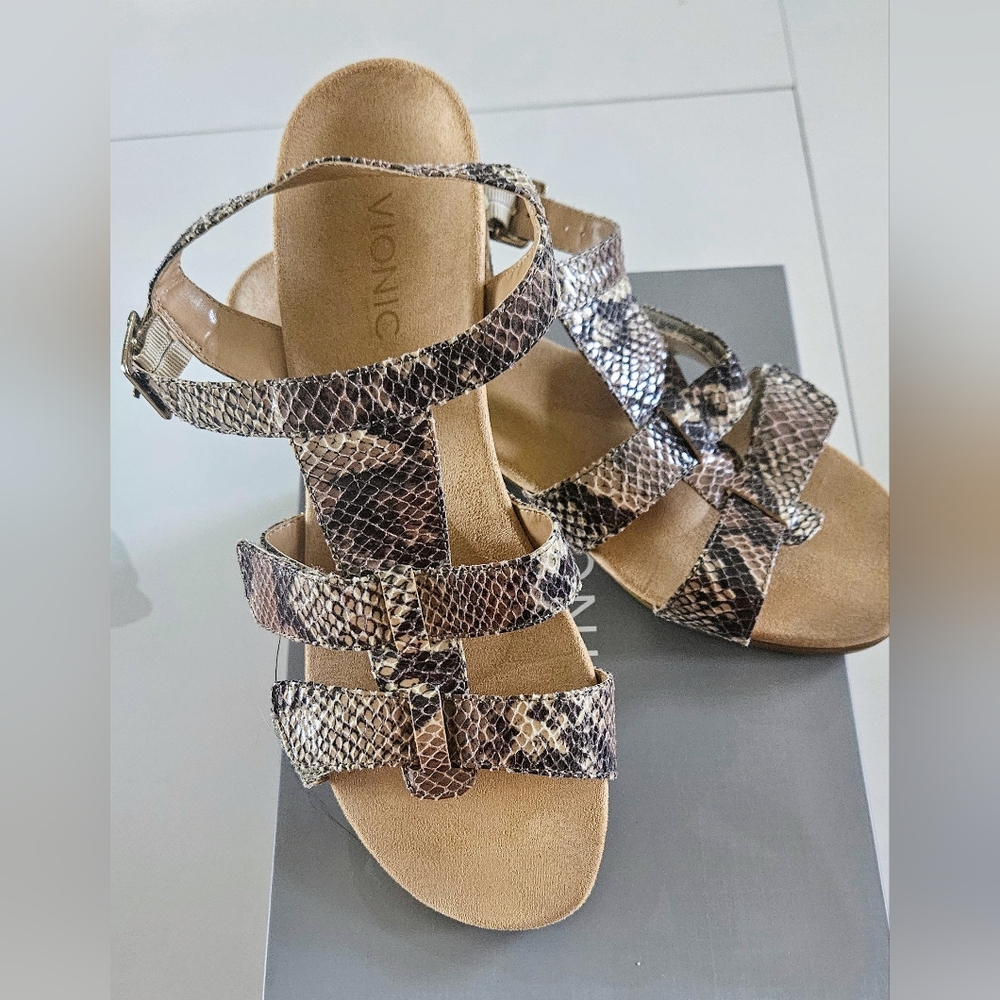Vionic Glenda Snakeskin Print Strappy Wedge Sandals, Women's Size 10